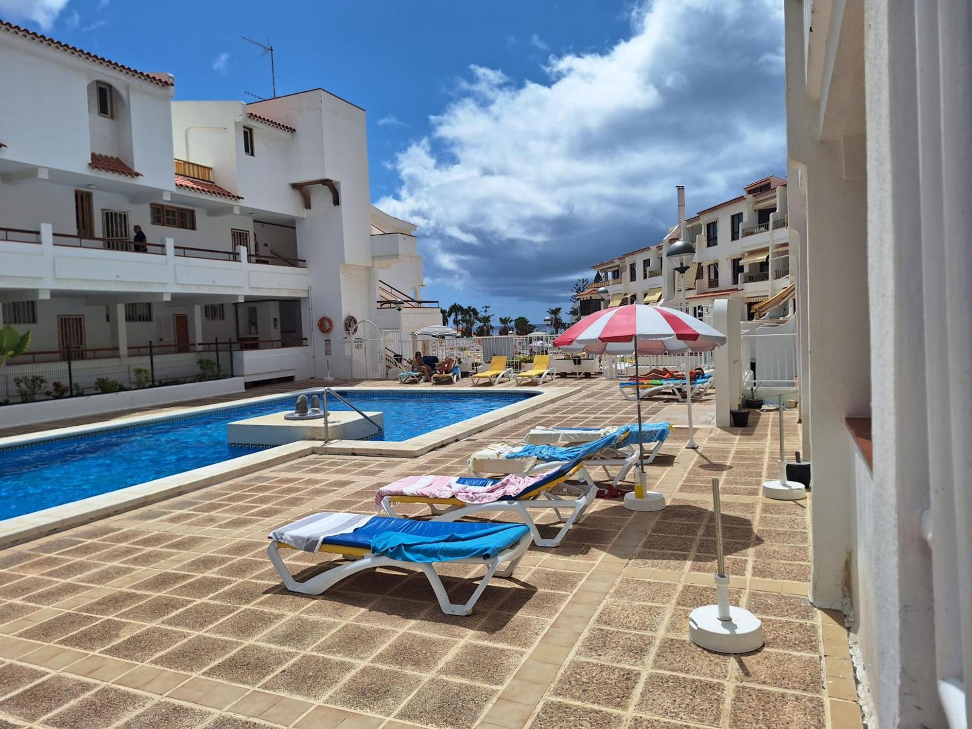 Parque Margarita, Terraza Vista Piscina Apartman Los Cristianos  Kültér fotó